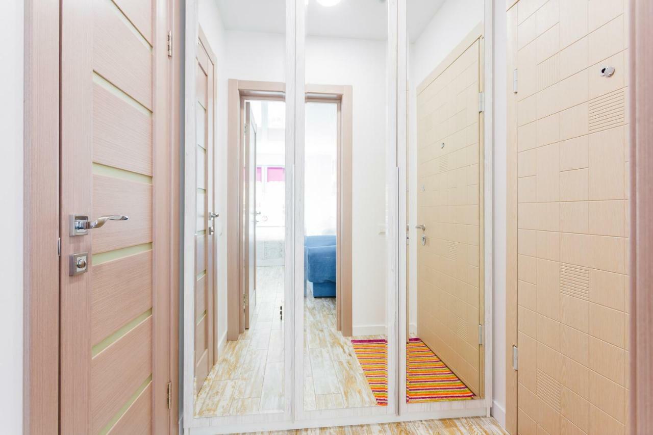 Sunny On Yulii Zdanovskoi St 36b * Киев